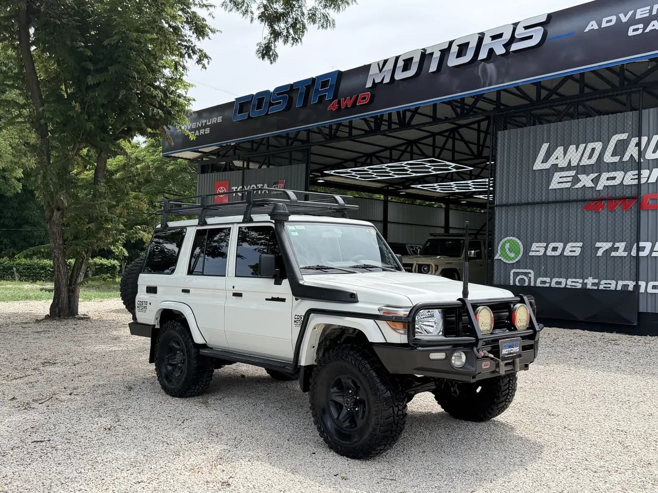 Toyota Land Cruiser 76 2022